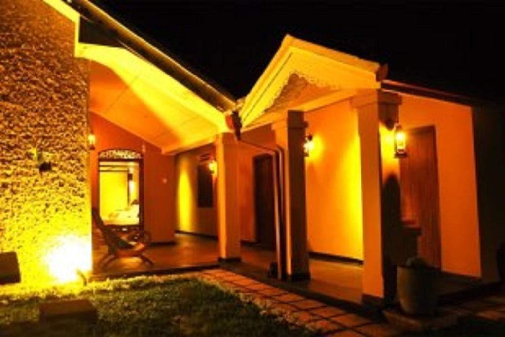 Hewittes Cottage Weligama Exterior foto